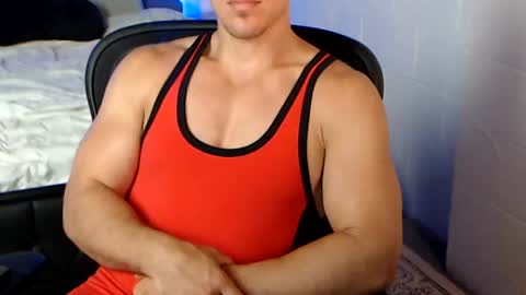Johnnie Redd online show from June 29, 1:57 am