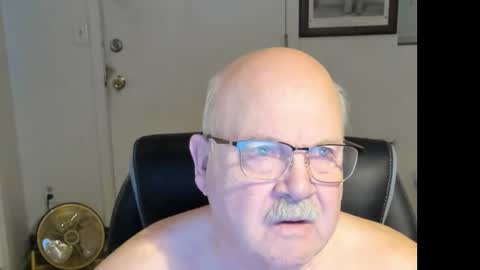 johnno52 online show from November 16, 11:12 am