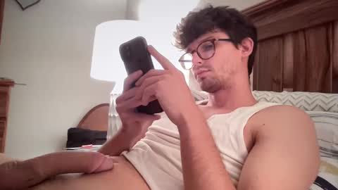 Snapshot of johnny__wood chatting on October 8, 3:02 am Johnny online show from October 8, 3:02 am