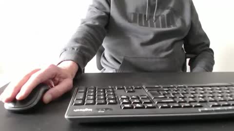 johnny_walker14 online show from April 3, 7:59 am