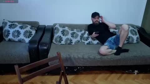 Johnny online show from June 18, 4:56 pm