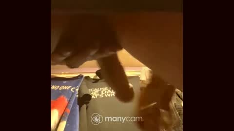 Snapshot of johnnyshung1 chatting on December 1, 7:16 pm johnnyshung1 online show from December 1, 7:16 pm