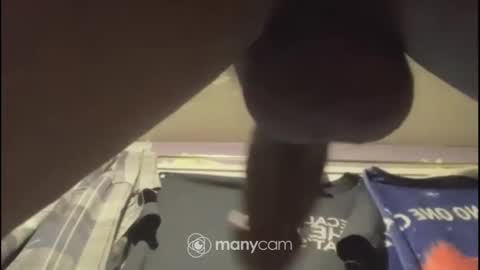 Snapshot of johnnyshung1 chatting on February 5, 6:56 am johnnyshung1 online show from February 5, 6:56 am