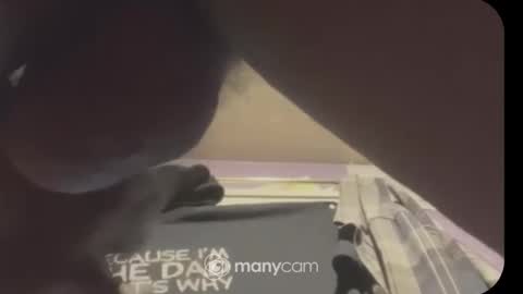 Snapshot of johnnyshung1 chatting on December 4, 12:41 pm johnnyshung1 online show from December 4, 12:41 pm