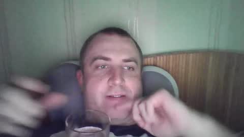 johnoreon online show from June 24, 9:27 am