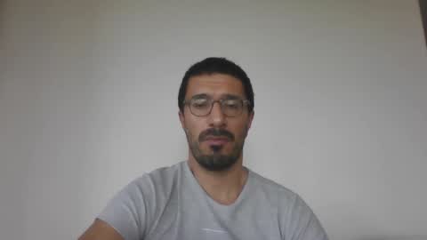 Snapshot of johnparis7575 chatting on October 21, 4:21 pm Johnfrench online show from October 21, 4:21 pm
