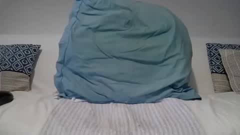 Snapshot of johnrossignol chatting on December 24, 8:44 am johnrossignol online show from December 24, 8:44 am