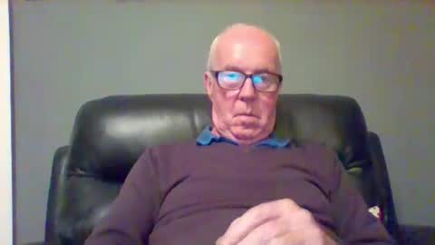 johnybegood6969 online show from April 6, 10:55 pm