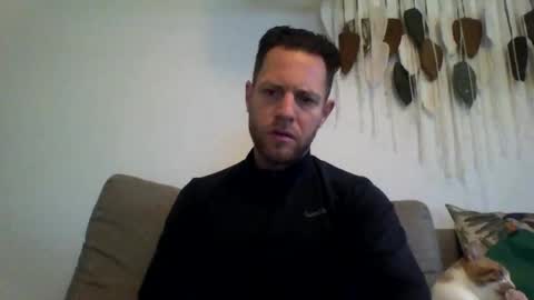 jojo19844 online show from March 10, 6:07 am