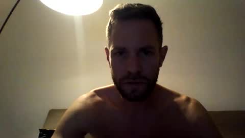 Snapshot of jojo19844 chatting on October 10, 7:52 pm jojo19844 online show from October 10, 7:52 pm