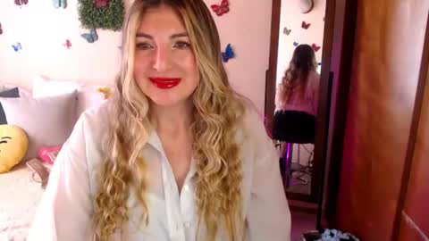 Jolie Mature online show from August 1, 8:43 pm