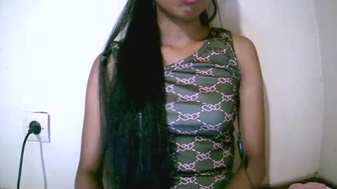 joliekah27 online show from July 8, 1:36 pm