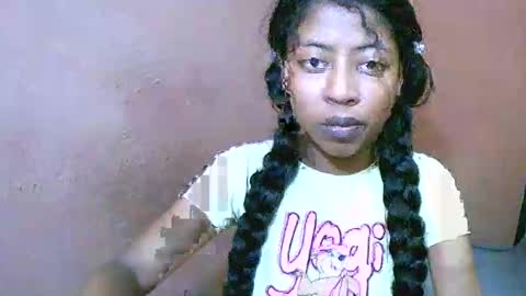 joliekah27 online show from March 6, 9:25 am