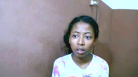 joliekah27 online show from March 5, 3:51 am