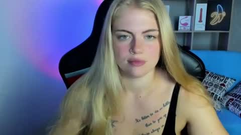 Jolly online show from July 17, 3:30 am