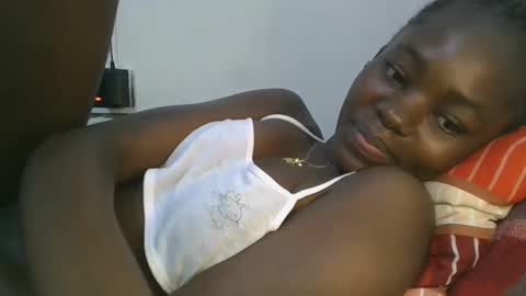 jollynabeb online show from October 5, 12:52 am