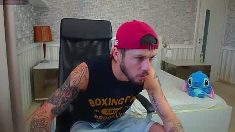 JonahShaw online show from July 25, 5:05 am