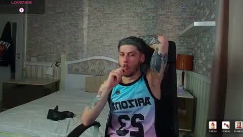 JonahShaw online show from June 14, 4:14 am