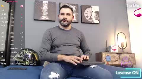  JONAS BEARD  online show from July 25, 9:35 pm