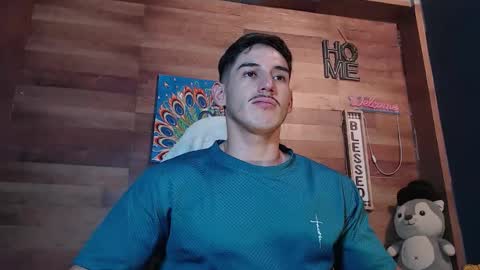 jonathancast08 online show from November 22, 10:18 pm