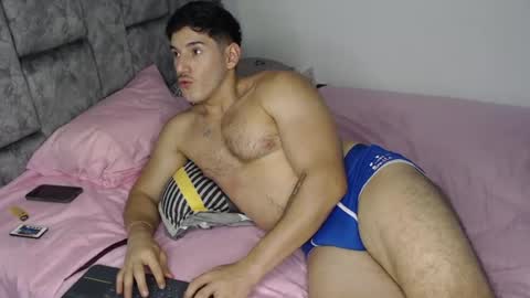 jonathancast08 online show from July 25, 3:21 pm