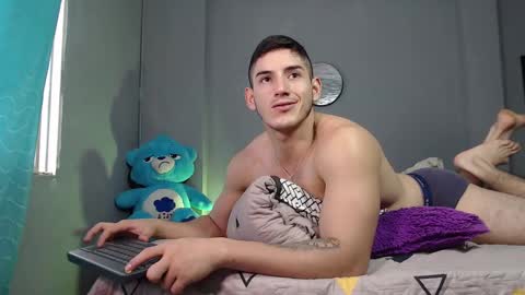 jonathancast08 online show from February 23, 5:18 pm