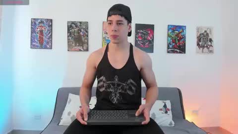 Instagram jonathanfit14 online show from February 15, 8:18 pm