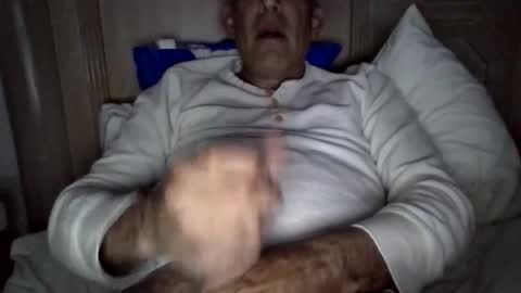 John loves pussy online show from May 24, 1:02 am
