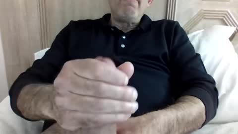 John loves pussy online show from May 1, 1:16 pm