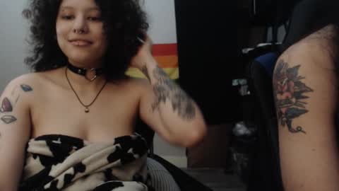 jonmessfan online show from November 23, 8:23 am