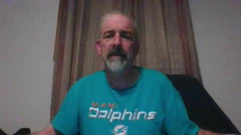 Snapshot of jony_five chatting on February 23, 2:29 am Jon online show from February 23, 2:29 am