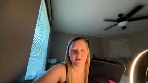 jordankelly99 online show from October 14, 9:40 pm