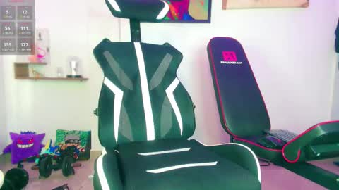 JordanRossie online show from February 9, 7:49 pm