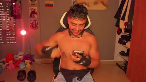 JordanRossie online show from July 22, 1:30 am