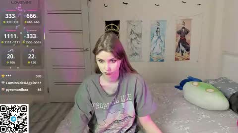 Mila online show from November 9, 8:00 pm