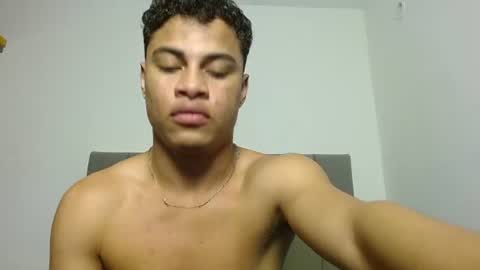 JOSE AND DANIEL online show from July 28, 9:07 am
