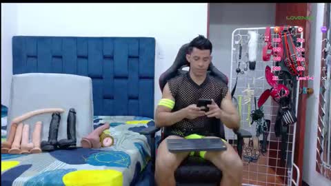 jose_rumbero91 online show from February 13, 2:37 am