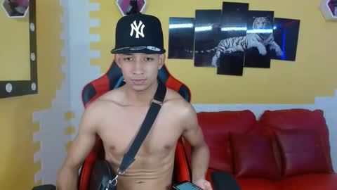 jose_sexycumm online show from March 10, 6:56 pm