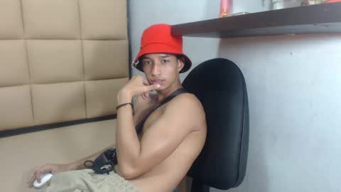 jose_sexycumm online show from September 20, 8:56 pm