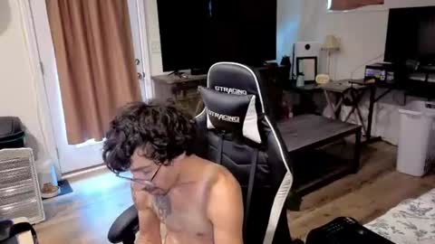 Josef online show from July 16, 6:44 pm
