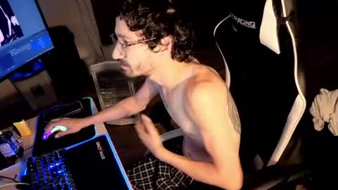 Josef online show from July 8, 2:04 am