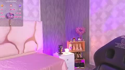Joselyn  online show from July 31, 12:28 pm