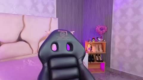 Joselyn  online show from July 28, 12:48 pm