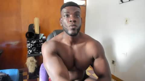 MR OAK online show from August 5, 8:39 pm