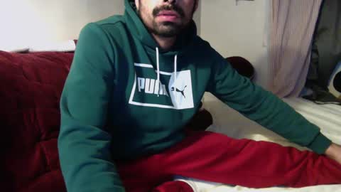 josephs1990 online show from January 6, 4:26 am