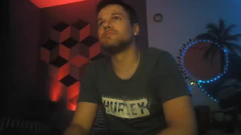 Snapshot of josh88999 chatting on September 19, 7:23 am Josh88Qc online show from September 19, 7:23 am