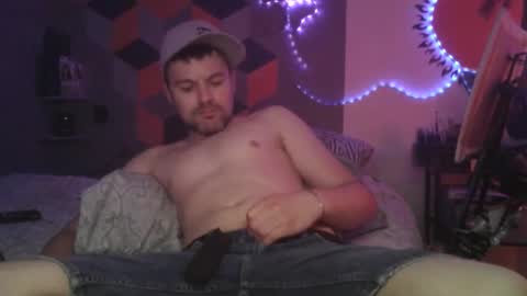 Snapshot of josh88999 chatting on October 8, 7:58 am Josh88Qc online show from October 8, 7:58 am