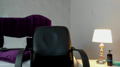 JoshBeech online show from March 13, 2:53 pm