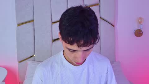 Josh online show from August 2, 5:09 am