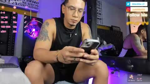 joshmiller___ online show from July 25, 12:03 pm